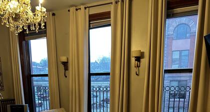 Cozy 1-bedroom apartment with WiFi, AC in adorable Marquette