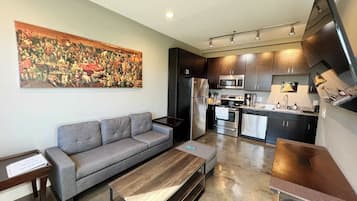 TV, fireplace, offices