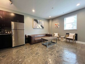 TV, offices
