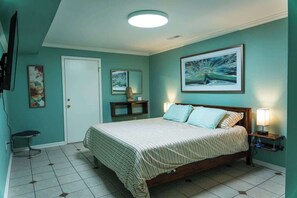 5 quartos, ferros/tábuas de passar roupa, Wi-Fi, roupa de cama