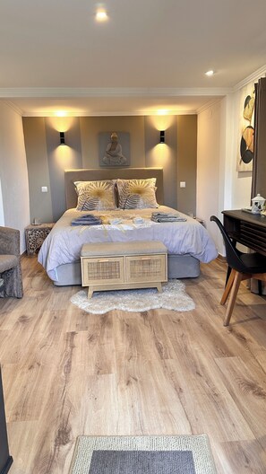 1 bedroom, desk, free WiFi, bed sheets - Chambres D'hôtes Chez L'habitant, Entre mer et Montagnes (Boaventura)