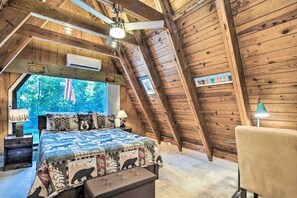 3 chambres, bureau, fer et planche à repasser, lit parapluie