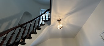 Letchworth View upstairs unit on a historical site sitting on Top of the Valley!