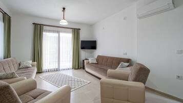 Økonomileilighet, hageutsikt | Lydisolert, wi-fi (inkludert) og sengetøy