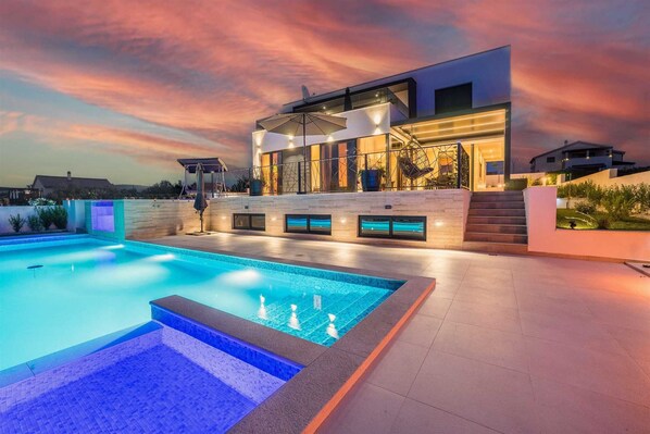 Pool - Villa Summer Dream - luxury and adventure by MyWaycation (Vrana)