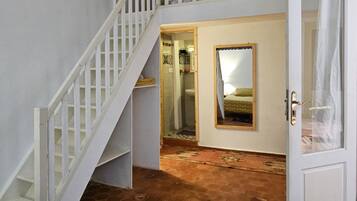 2 chambres, lit parapluie, Wi-Fi gratuit, draps fournis