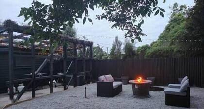 Beautiful haven near airport!