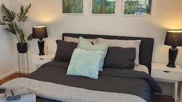 3 bedrooms, iron/ironing board, travel crib, WiFi