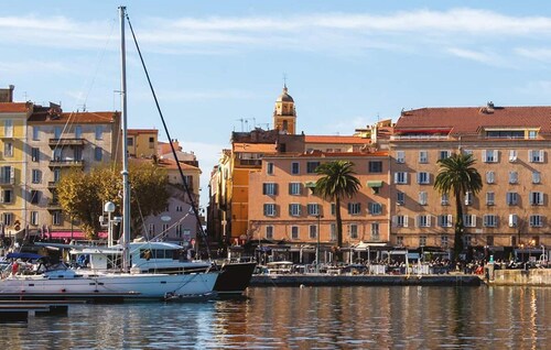 3 bedroom cozy apartment in Ajaccio