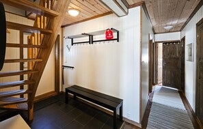 Interior - 4 bedroom nice home in Rauland (Rauland)