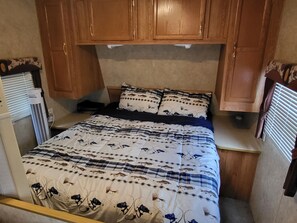 3 dormitoris, wifi gratuïta i roba de llit 