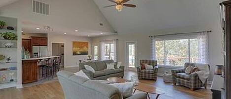 リビング エリア