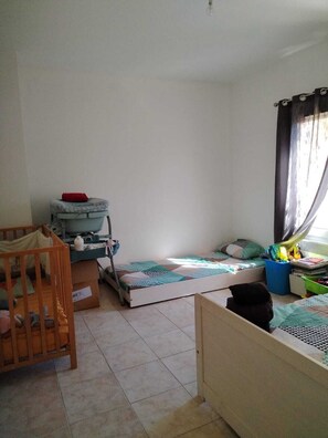 2 bedrooms, iron/ironing board, travel crib, free WiFi