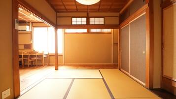 Premium House | 1 bedroom, down duvets, individually decorated, individually furnished