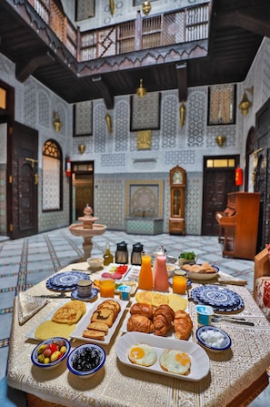 Exterior - Riad Farouzi Fes  (Fes)
