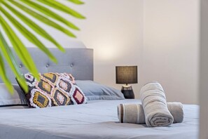 2 bedrooms, iron/ironing board, WiFi, bed sheets