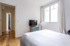 1 chambre, fer et planche à repasser, Wi-Fi, draps fournis