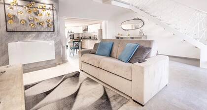 Casa Vacanze Racale, Lecce, Dimora Antica Con Tutti i Confort Moderni