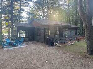 Exterior - Cabin on lake . Pet friendly (Minocqua)