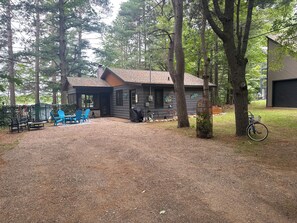 Exterior - Cabin on lake . Pet friendly  (Minocqua)