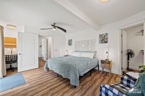2 bedrooms, desk, iron/ironing board, free WiFi