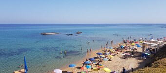 Apartment 'Family Beach' with Sea View and Private Terrace