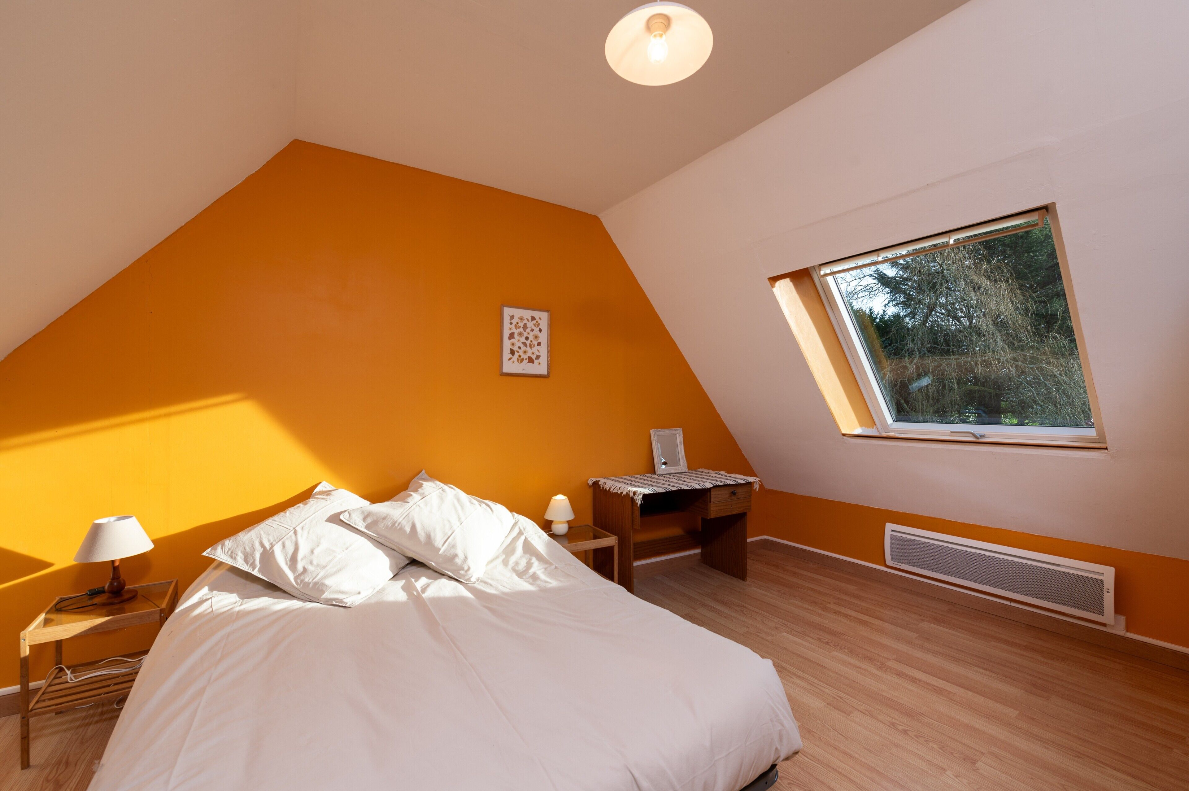 5 chambres, fer et planche à repasser, Wi-Fi gratuit, draps fournis