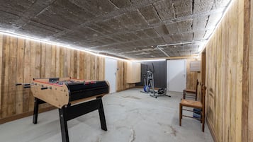 Game room