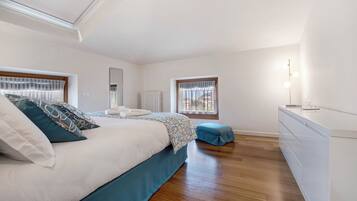 2 slaapkamers, een strijkplank/strijkijzer, gratis wifi, beddengoed