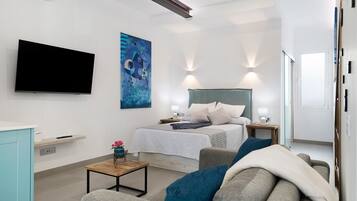 1 slaapkamer, een strijkplank/strijkijzer, gratis wifi, beddengoed