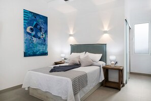 1 bedroom, iron/ironing board, free WiFi, bed sheets - Vacation Studio 'Casa Mara 1' with Sea Views, Wi-Fi and Air Conditioning (Playa Quemada)