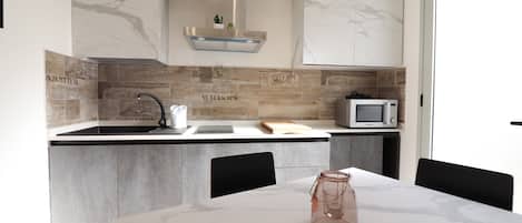 Fridge, oven, stovetop, highchair