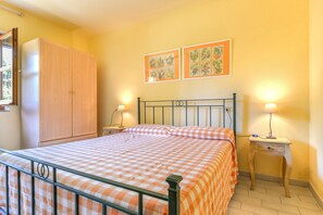 3 bedrooms, free WiFi, bed sheets