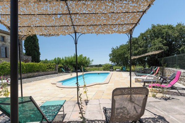 Pool - Apartment 'Magnanerie De La Maréchale' with Mountain View, Shared Pool and Wi-Fi (Orgnac-l'Aven)