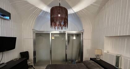 Holiday Home 'Dammuso Cristoforo Colombo' with Wi-Fi and Air Conditioning