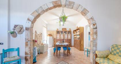 Apartment "Sara Home" with Sea View, Private Terrace & Wi-Fi