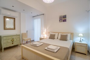 2 chambres, fer et planche à repasser, accès au Wi-Fi (inclus)