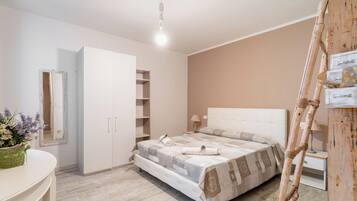 2 chambres, Wi-Fi gratuit, draps fournis