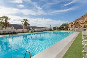 Pool - Vacation Home 'Casa Orballo' with Shared Pool, Private Terrace and Wi-Fi (Mogán)
