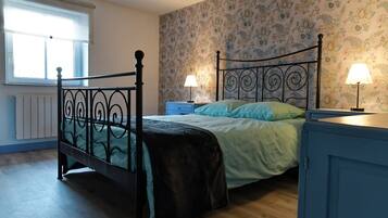 3 habitaciones, wifi gratis y ropa de cama