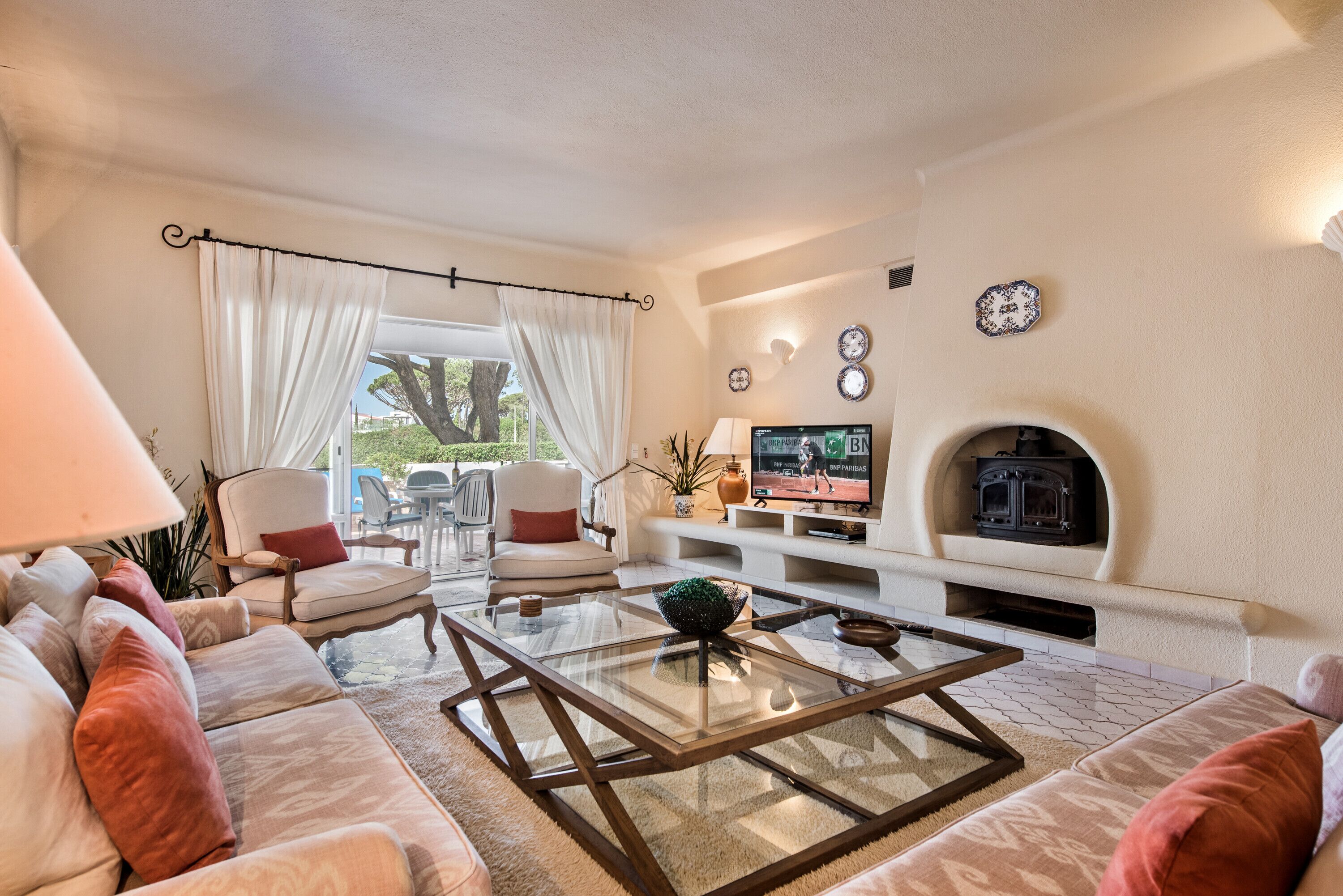 TV, fireplace, DVD player, stereo