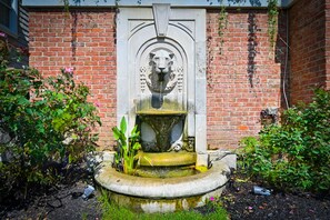 Exterior detail - Seaside Serenity features Breathtaking Ocean Views and Direct Beach Access (Ocean City)