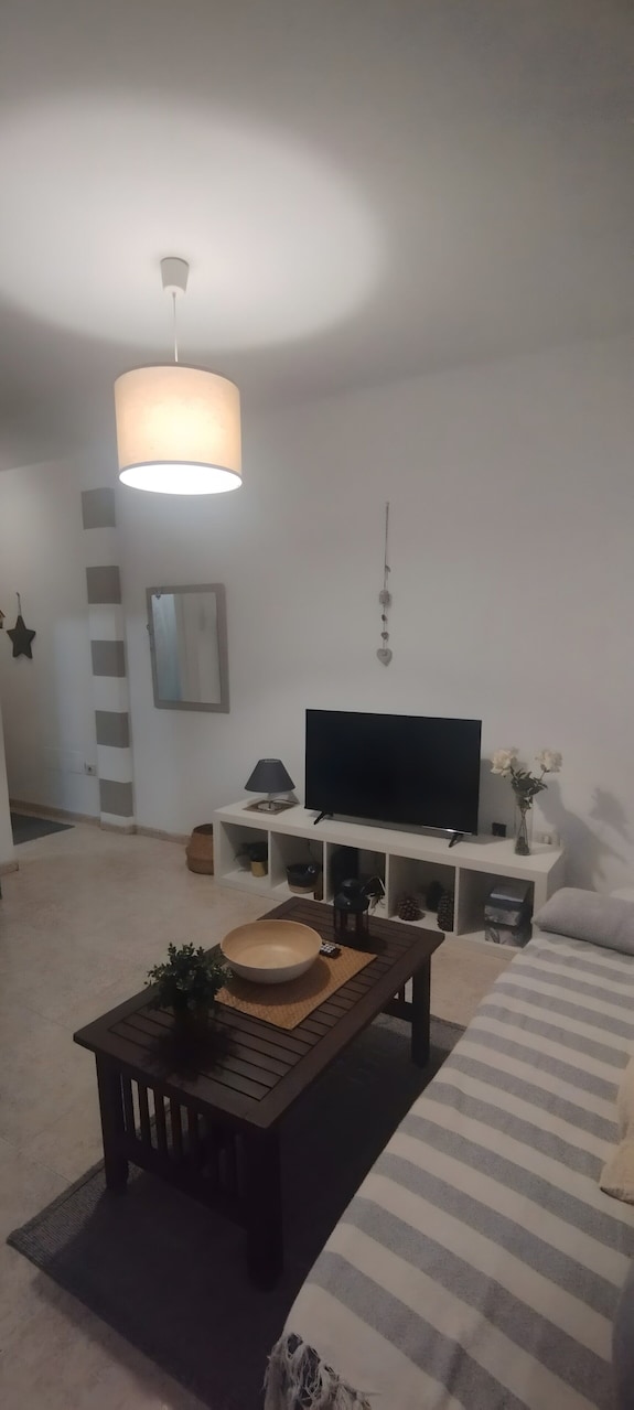 Apartamento De Vacaciones 'Sweet Beach Arinaga' Con Wi-fi - Ingenio