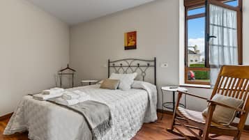 2 bedrooms, free WiFi, bed sheets