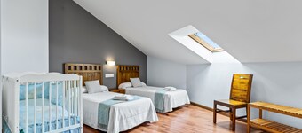 Apartment 'Cetareas 2 - Duplex' with Private Garden and Wi-Fi