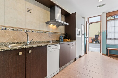 Apartment 'Cetareas 2 - Duplex' with Private Garden and Wi-Fi