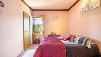 2 Schlafzimmer, Bügeleisen/Bügelbrett, kostenloses WLAN, Bettwäsche