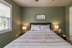 3 habitaciones, escritorio, cuna de viaje y wifi gratis