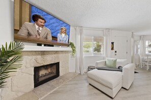 Smart TV, video games, stereo