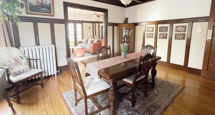 Peaceful East Side-2 min UWM-Dining-Coffee-Parking